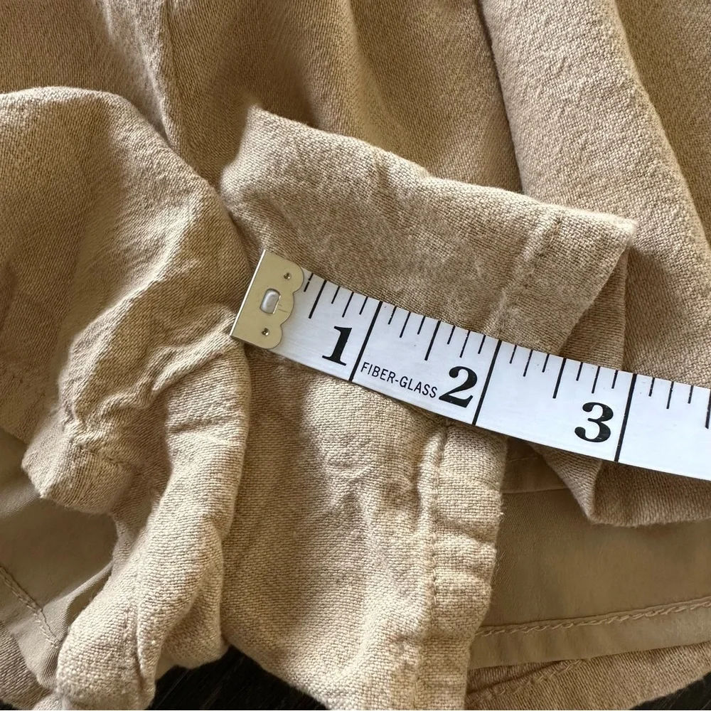 Hollister Linen Blend Paperbag High Rise Lined Shorts in Tan, Size XS - Picture 9 of 12